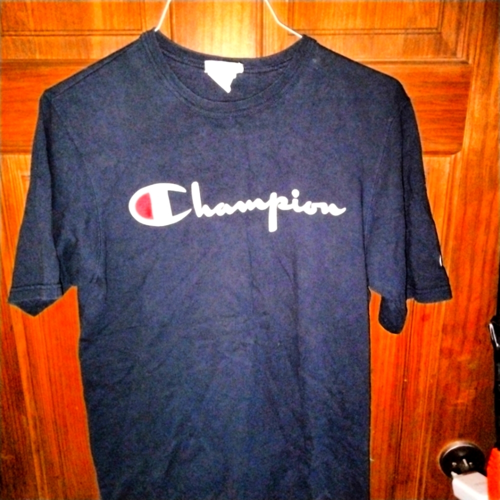 Man's champion tshirt